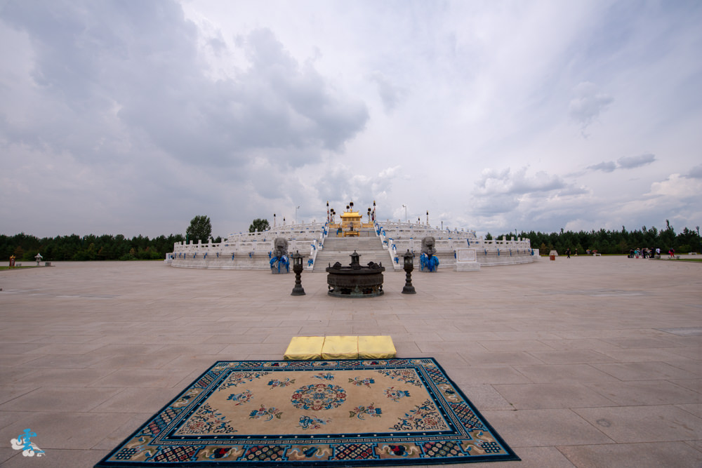 內蒙古旅遊推薦》成吉思汗陵 – 內蒙古最莊嚴的祭祀聖地