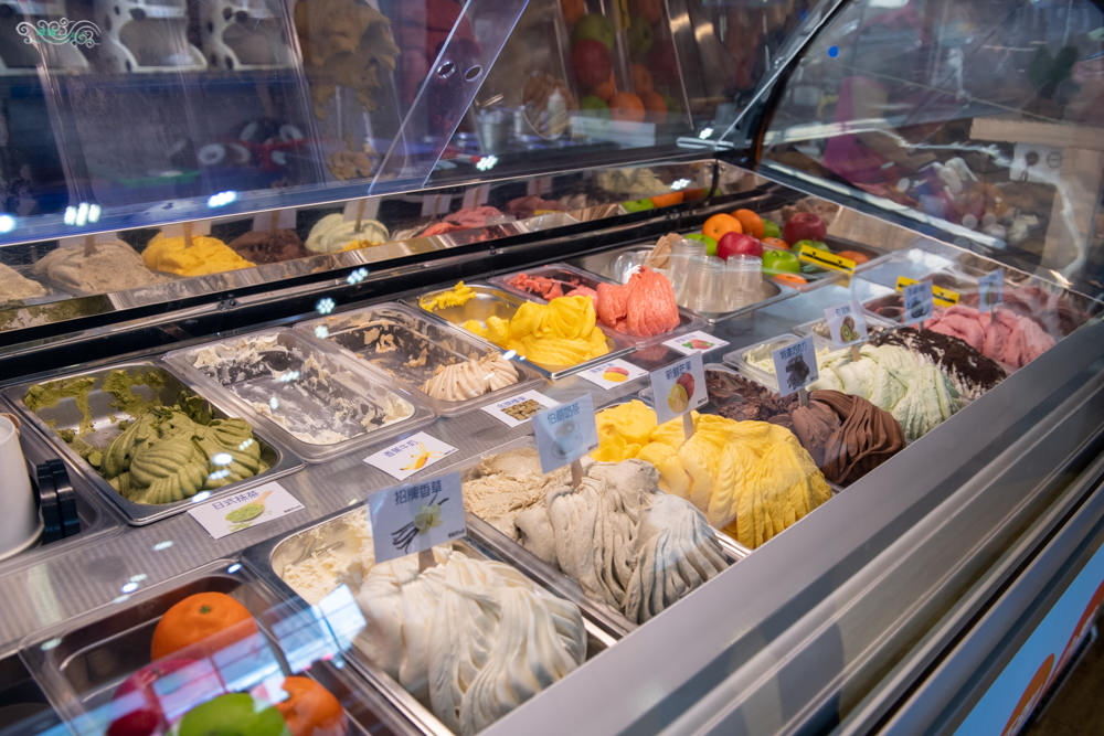 Papake Gelato 帕帕克的店》限時限量的超浮誇夏季冰品｜IG療癒系創意雪花冰專賣店